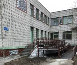 Пандус для обеспечения доступа инвалидов и лиц с ОВЗ в здание МКДОУ детский сад "Родничок" р.п. Линево